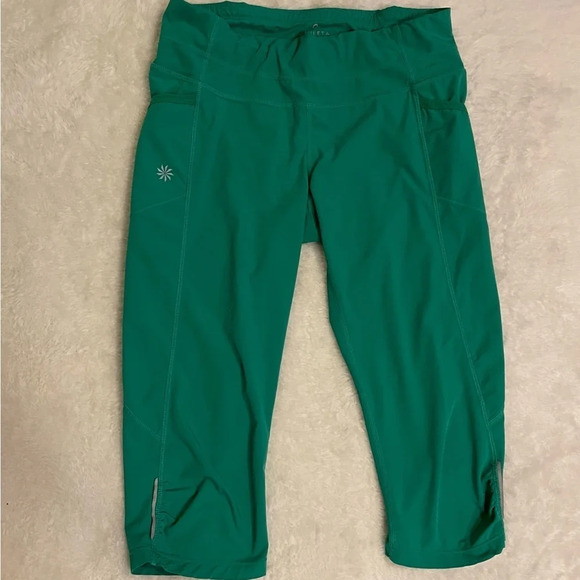 Athleta Dobby Be Free Cropped Capri Green Pocket Leggings Small - Picture 2 of 6